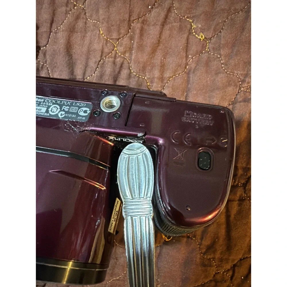 Nikon Coolpix L820 16MP 30x Optical‎ Zoom Digital Bridge Camera Plum Purple